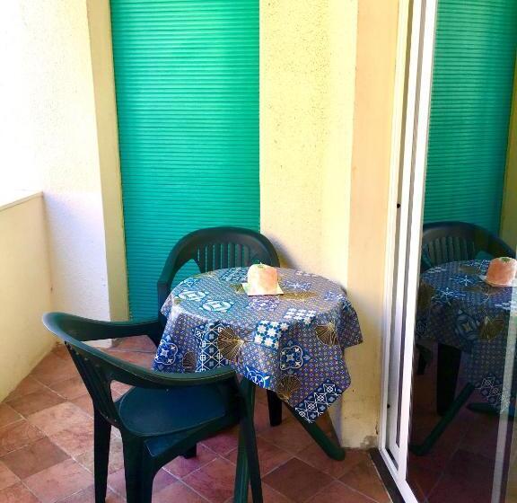 חדר סטנדרט, Catalan Room S