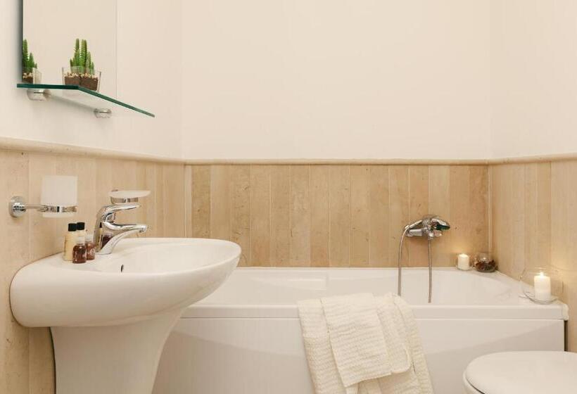 Четырехместный Номер Стандарт, Il Borgo Ritrovato   Albergo Diffuso