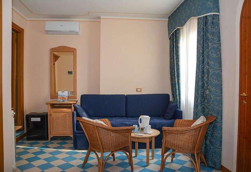 سوییت جونیور با چشم‌انداز دریاچه, Locanda Ruscello Garnì
