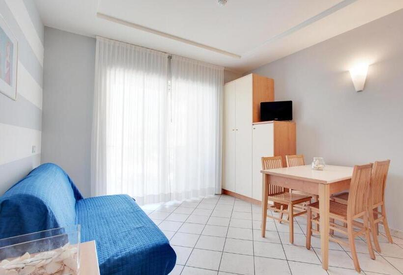 דירת חדר, Sport & Residenza