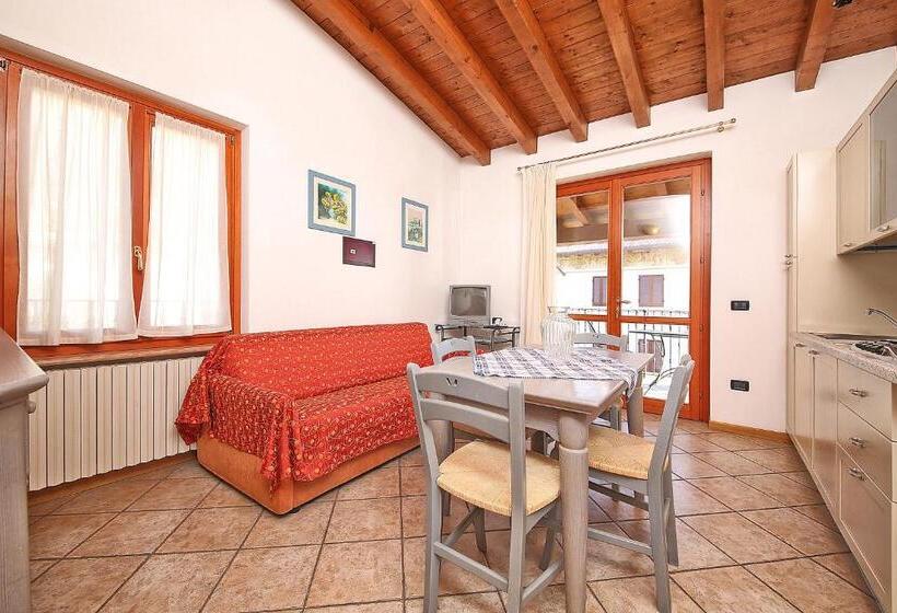 2 Bedroom Family Apartment, Residence Casa Gardola, Gtsgroup