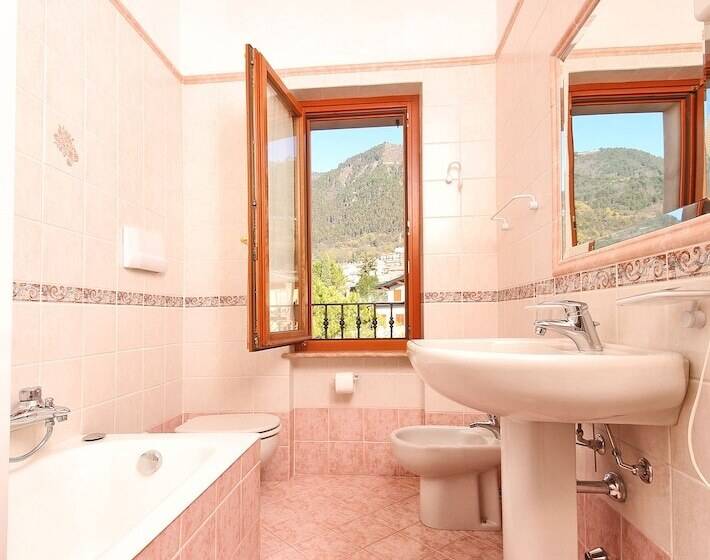 آپارتمان سوپریور 2 خوابه, Residence Casa Gardola, Gtsgroup