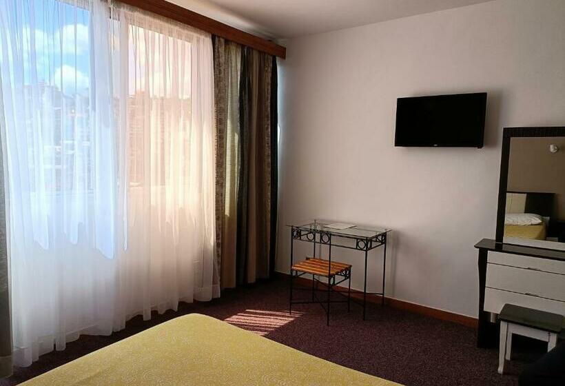 اتاق استاندارد, Aina Hôtel