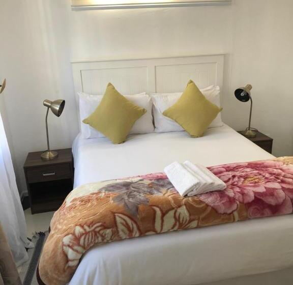 패밀리 룸, Muco Guest House