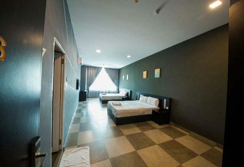 Семейный Номер Deluxe, Elite Hotel Muar