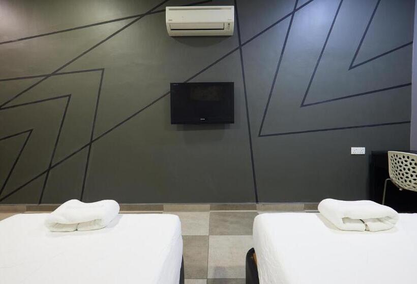 اتاق سوپریور, Elite Hotel Muar
