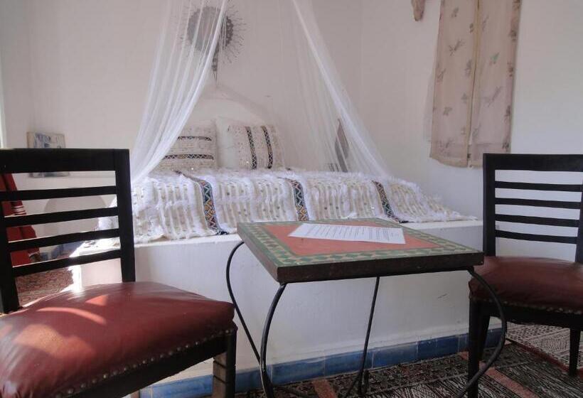 Номер Стандарт, Hôtel Riad Gnaoua