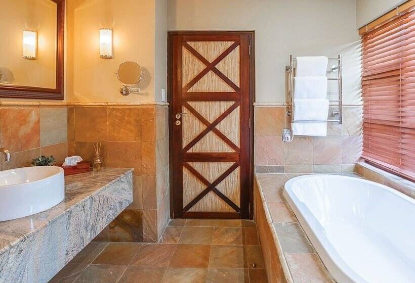 Президентский Люкс, Kloofzicht Lodge & Spa