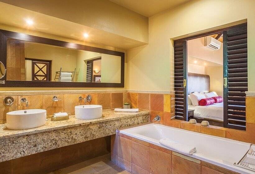 Люкс Повышенной Комфортности, Kloofzicht Lodge & Spa