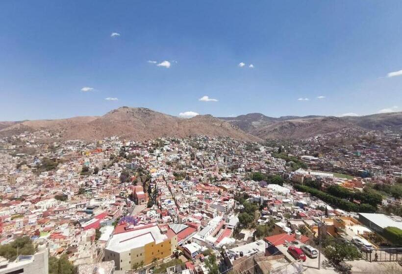 مجموعه ویستا شهر, La Vista