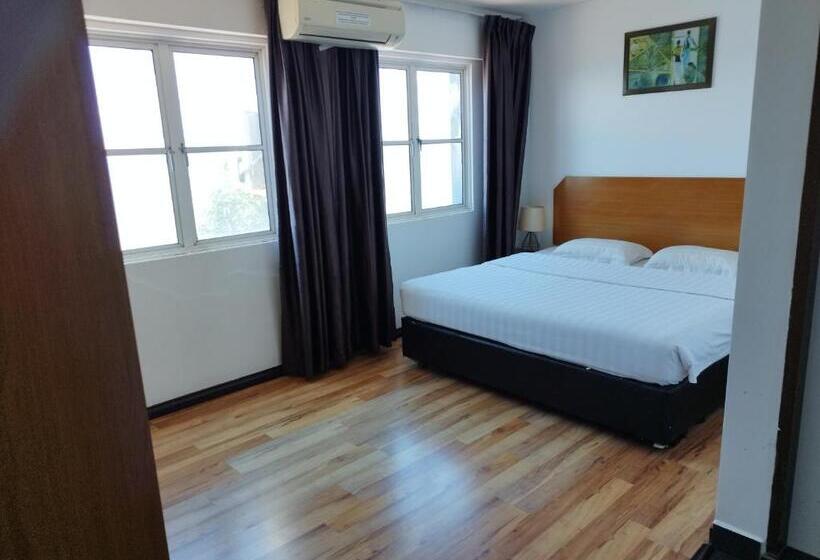 اتاق استاندارد با تخت بزرگ, Marine Bay