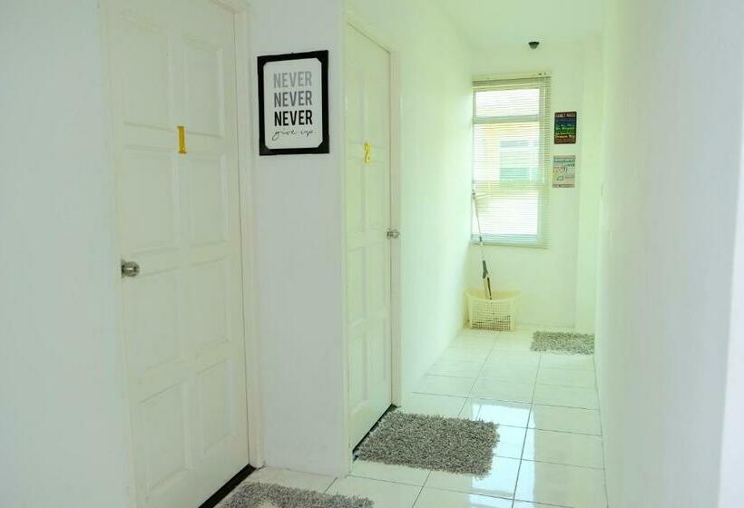 Номер Стандарт, Natol Homestay   Kuching