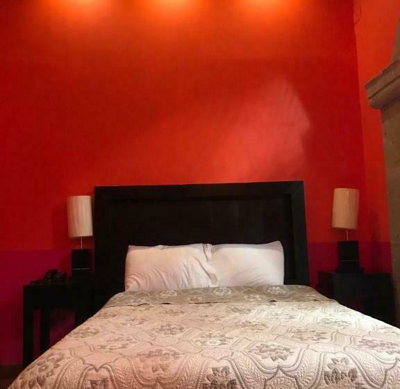 Quarto Estandar, Casa Campos
