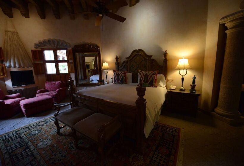 프레지덴셜 스위트, Hacienda De Los Santos