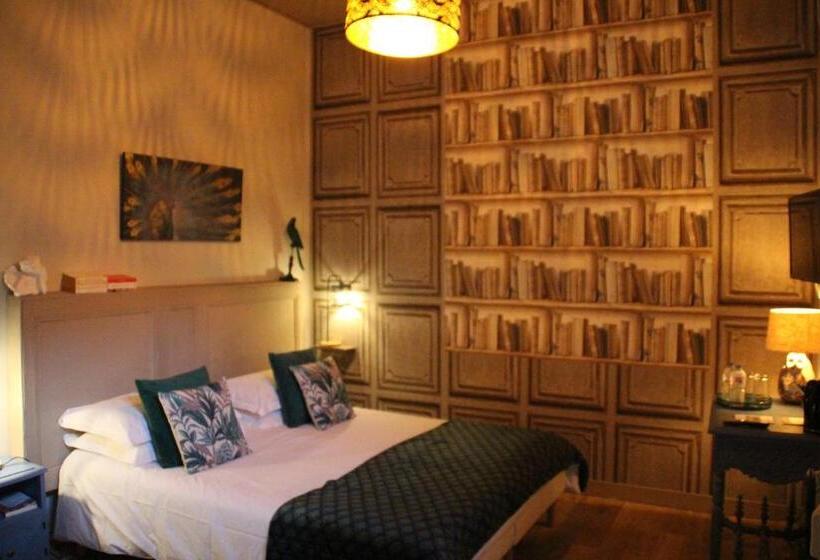 Номер Стандарт с Террасой, Une Chambre En Ville
