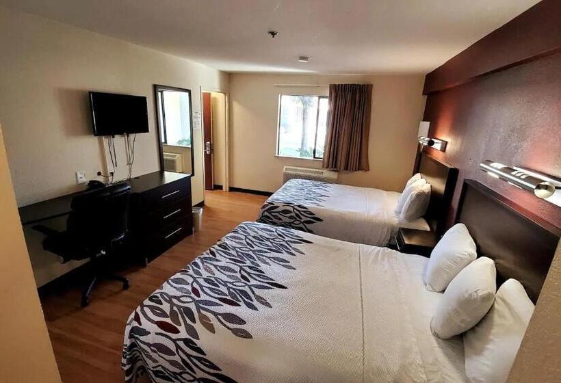 디럭스 룸 도시 전망, Sacramento Inn & Suites