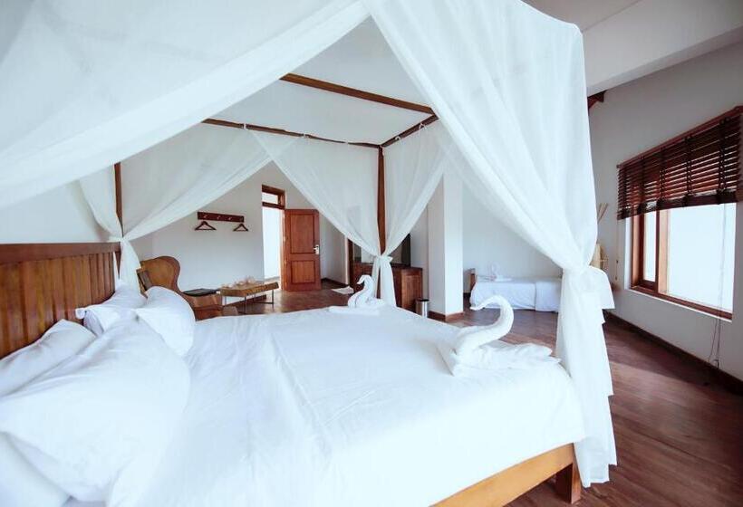 اتاق سه نفره دلوکس با چشم‌انداز دریا, Cardamon Hotel Nilaveli