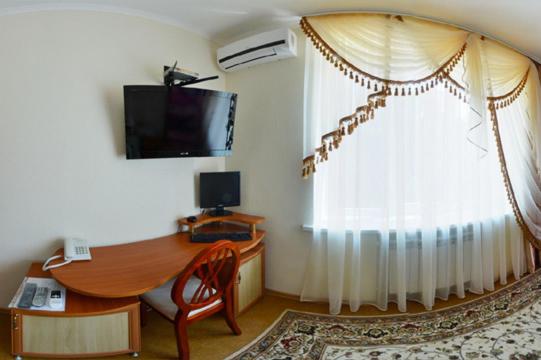 سوئیت 2 خوابه, Kristina