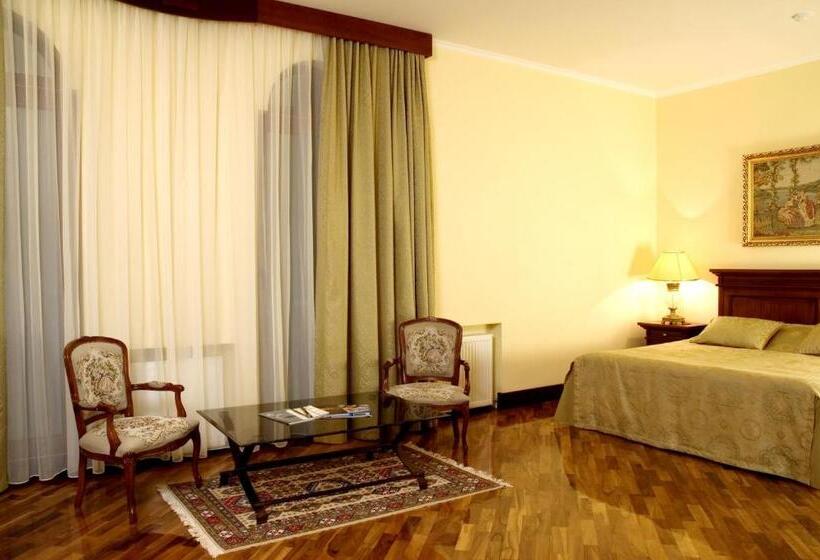 סוויטת ג'וניור, Optima Collection Dnipro