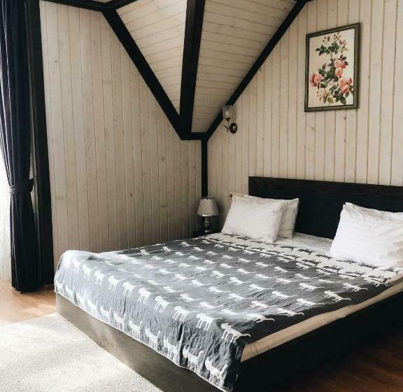 جناح جونيور مطل على الجبل, Villa Blanc