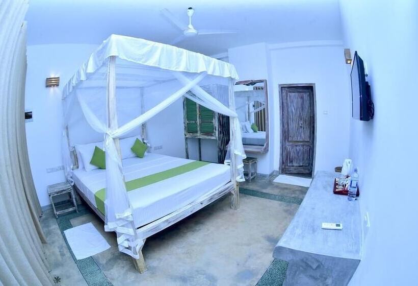 Deluxe Triple Room, Aurora