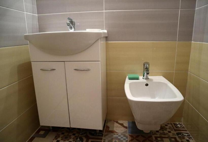 带大床的高级房间, Pension Grant Lux Znojmo