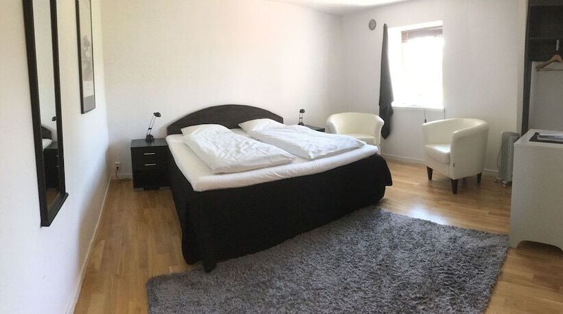 اتاق استاندارد, Borrby Frö B&b