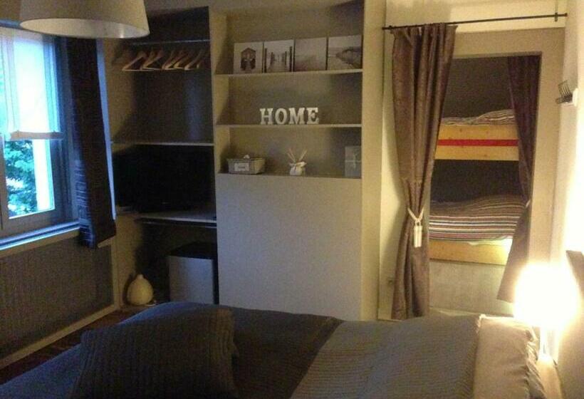Quarto Familiar, B&b Family@home66