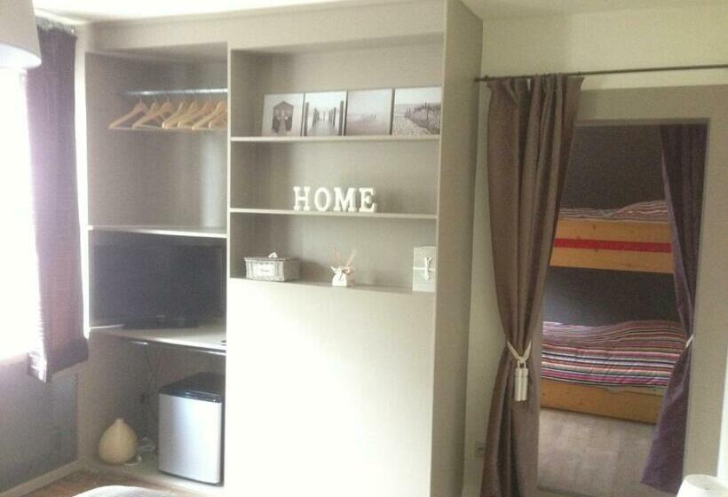 Quarto Familiar, B&b Family@home66