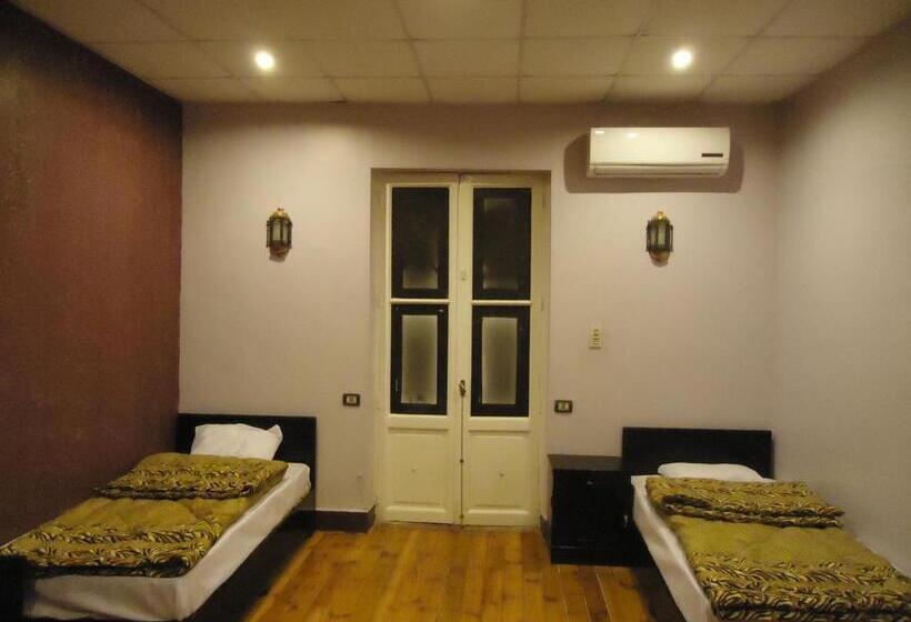 اتاق استاندارد, Freedom Hostel