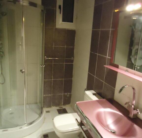 اتاق استاندارد, Freedom Hostel