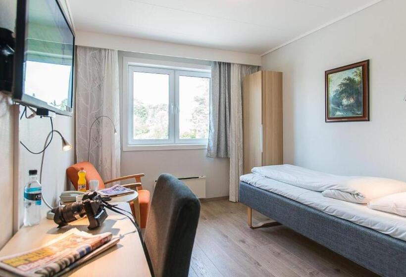 Quarto Economy, Almaas Hotell Stord As