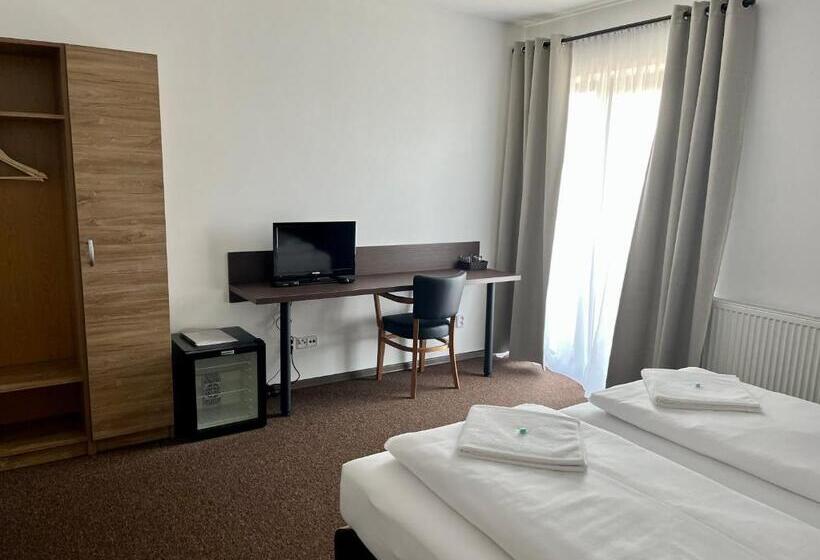 Habitació Estàndard, Motel R10