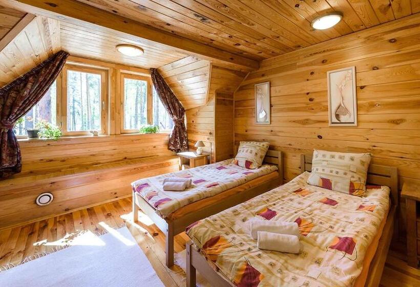 اتاق استاندارد, Svečių Namai Smalvas