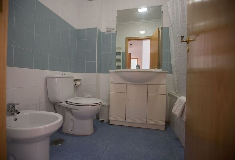 Apartamento 2 Dormitórios, Hi Santa Cruz   Pousada De Juventude