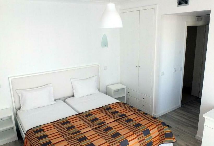 Номер Стандарт, Baleal Spot