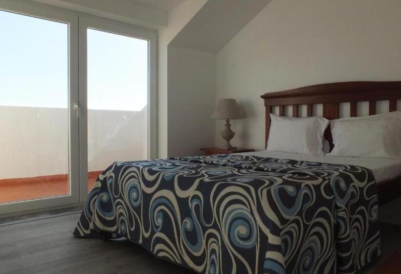 Семейный Номер Классика, Baleal Spot