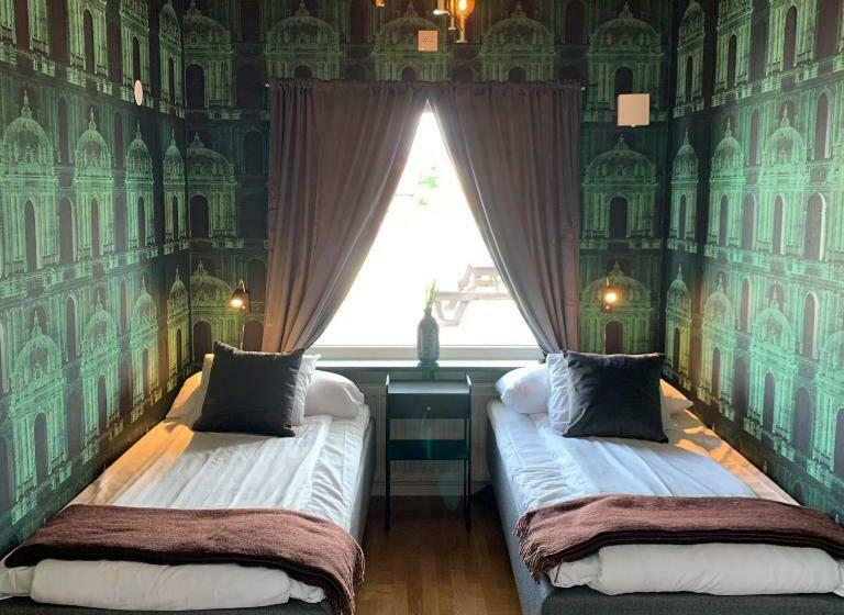 Quarto Estandar, L Ronja