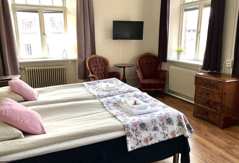 Номер Стандарт Совместная Ванная, Järnvägshotellet
