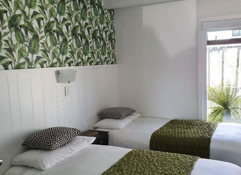 Семейный Номер Deluxe, Orewa Beachcomber