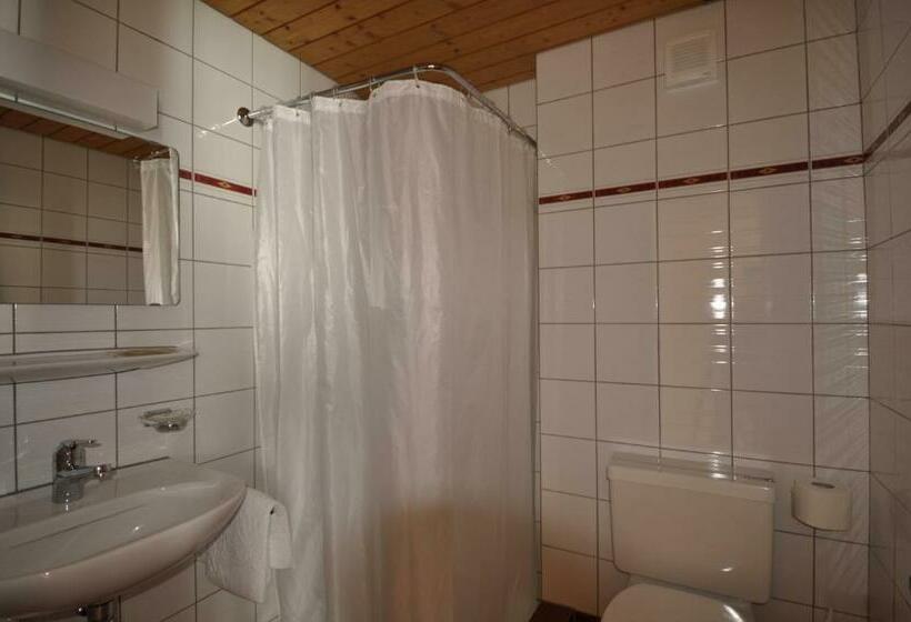 Номер Стандарт, Gasthaus Skiklub