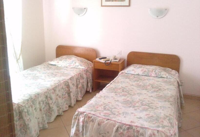 سوییت خانوادگی, Residencial Nosso Paraiso