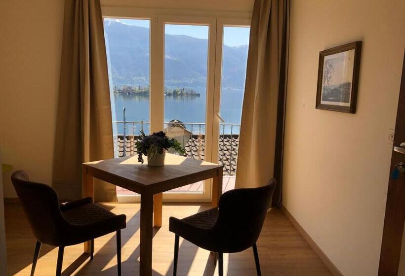 1 Bedroom Apartment Lake View, Residenza Bettina Bnb & Ferienwohnungen