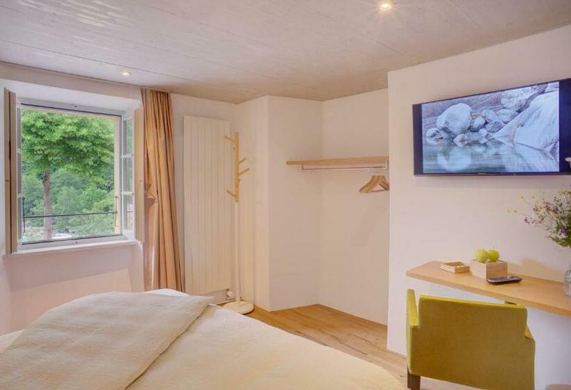 Номер Стандарт, Myverzasca Resort Ai Piee