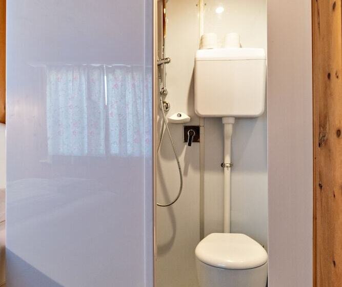 اتاق عادی, Chalet Speciale   Hostel