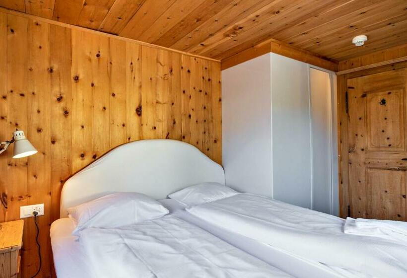 اتاق عادی, Chalet Speciale   Hostel
