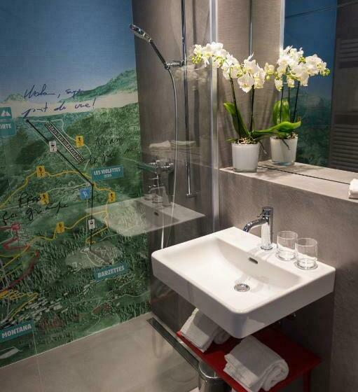 חדר סופריור, Elite