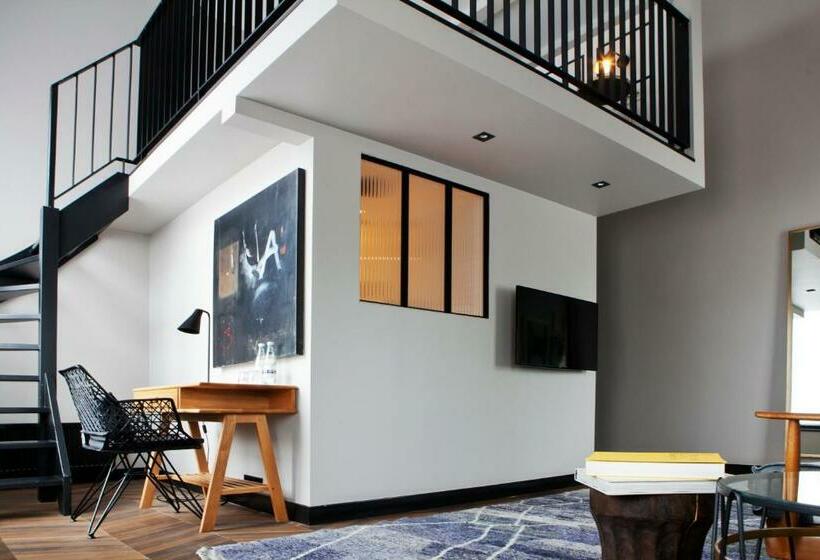 Люкс, Morgan & Mees Amsterdam