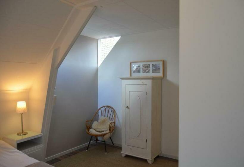 标准间, De Waag