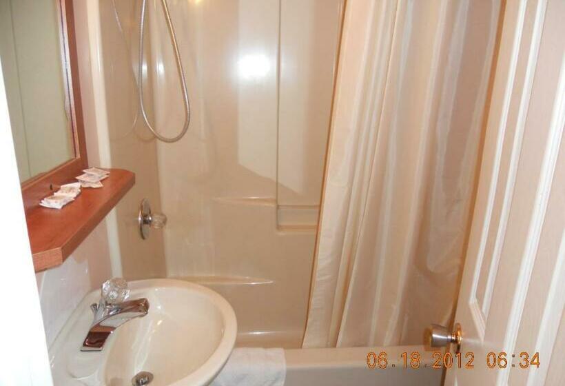 Номер Стандарт 2 Двуспальные Кровати, Motel Normandie